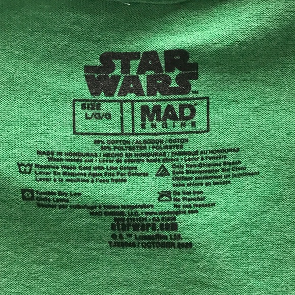 Star Wars Grogu Naps & Snacks Holiday Tee Shirt NWOT - Picture 4 of 5